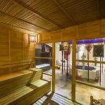 Semesteranläggning (resort) Tac Premier & 4*