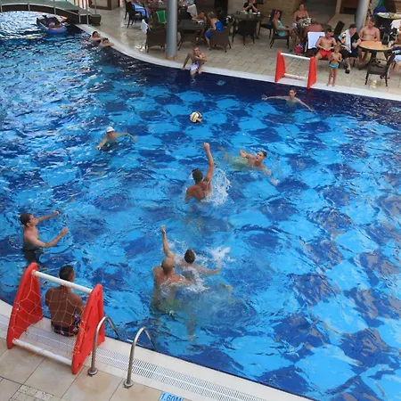 אתר נופש Tac Premier &