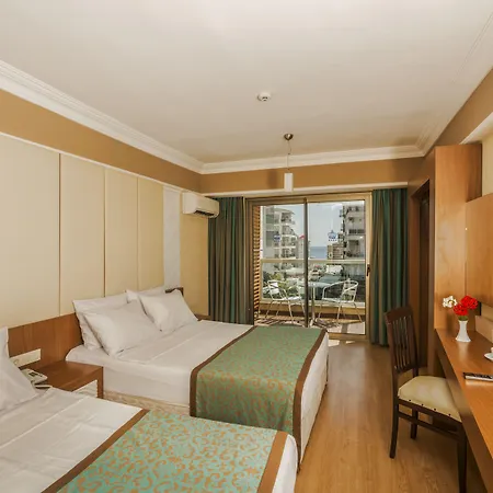 منتجع وسبا تاس بريمير 4*