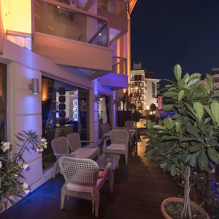 Tac Premier & Semesteranläggning (resort)