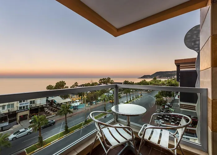 Üdülőközpont Tac Premier & Alanya