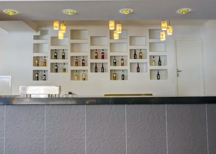 Resort Tac Premier &