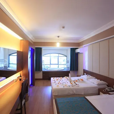 Tac Premier & Курортный комплекс 4*